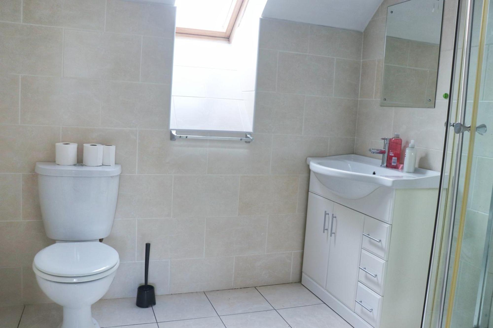 Ferienwohnung Deluxe Dwelling - 15 Mins From Cork City/Airport Exterior foto