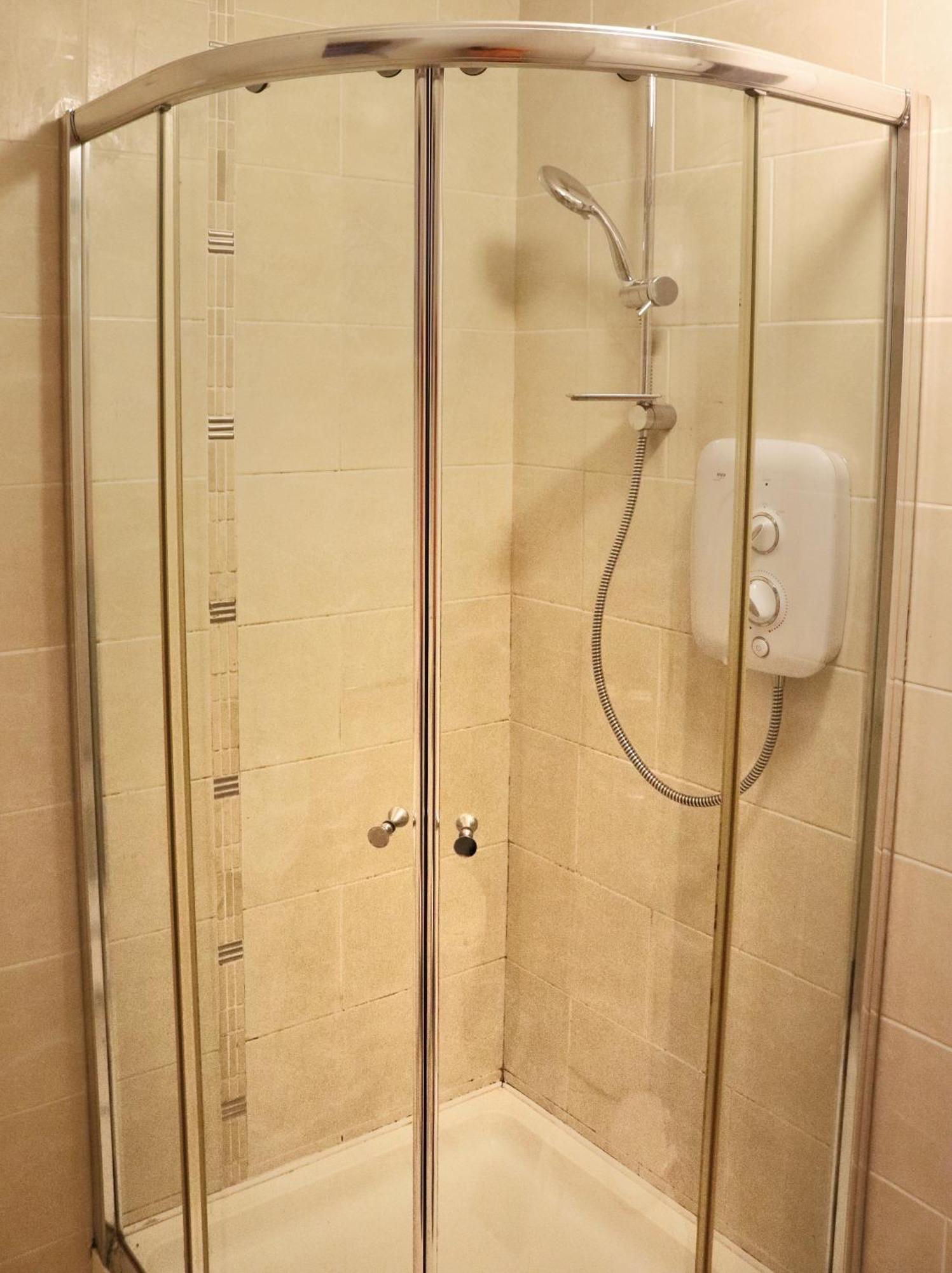 Ferienwohnung Deluxe Dwelling - 15 Mins From Cork City/Airport Exterior foto
