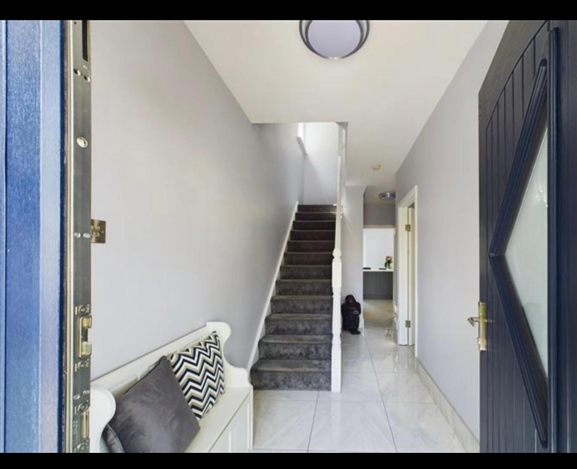 Ferienwohnung Deluxe Dwelling - 15 Mins From Cork City/Airport Exterior foto